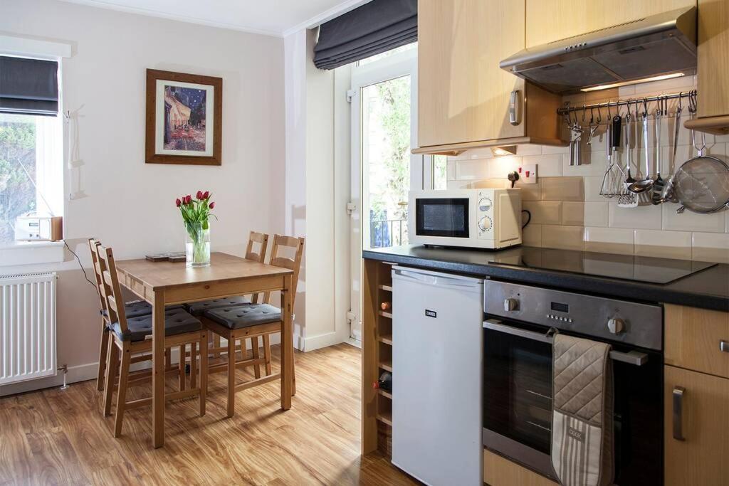 Ground Floor, 1 Bedroom With Double Bed Apartment EDI